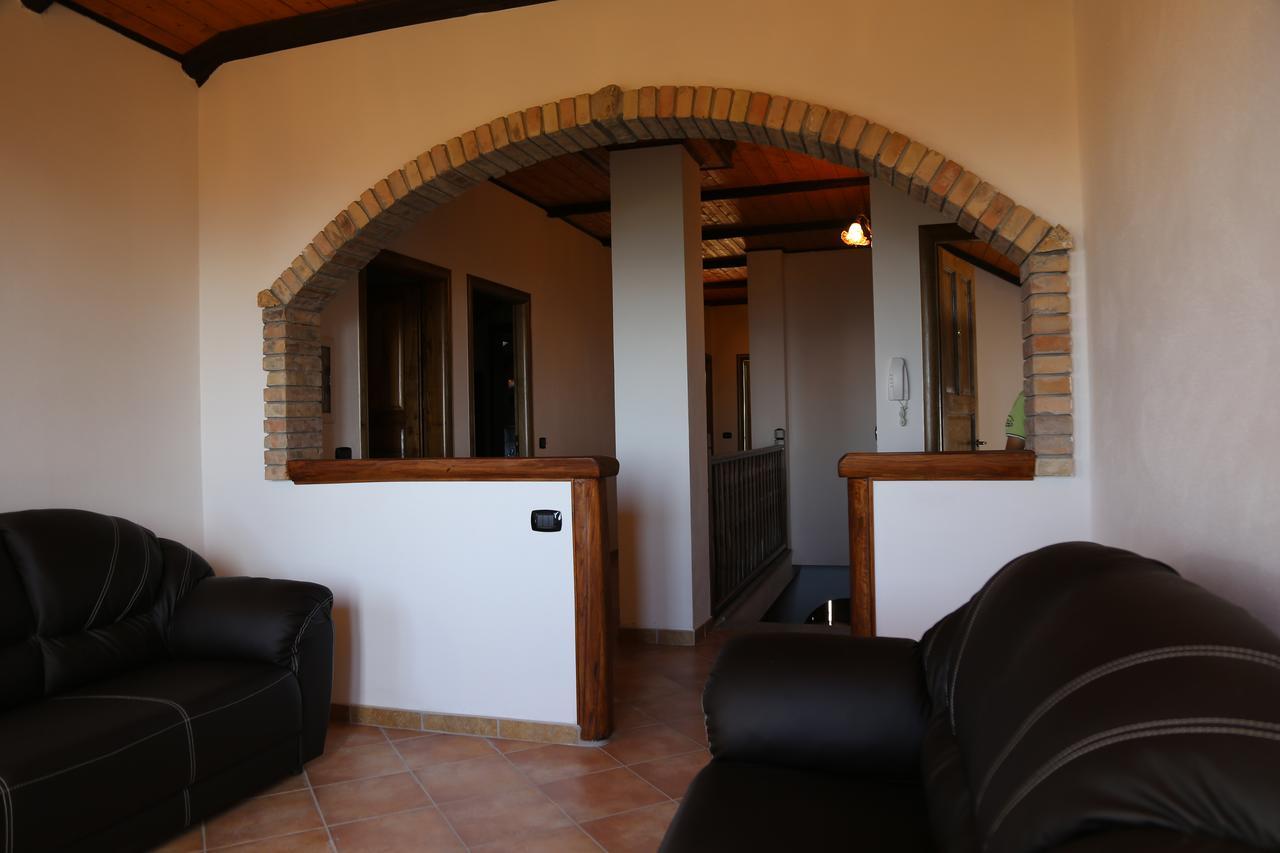 Agriturismo Pirara Sant'Angelo  Exterior photo